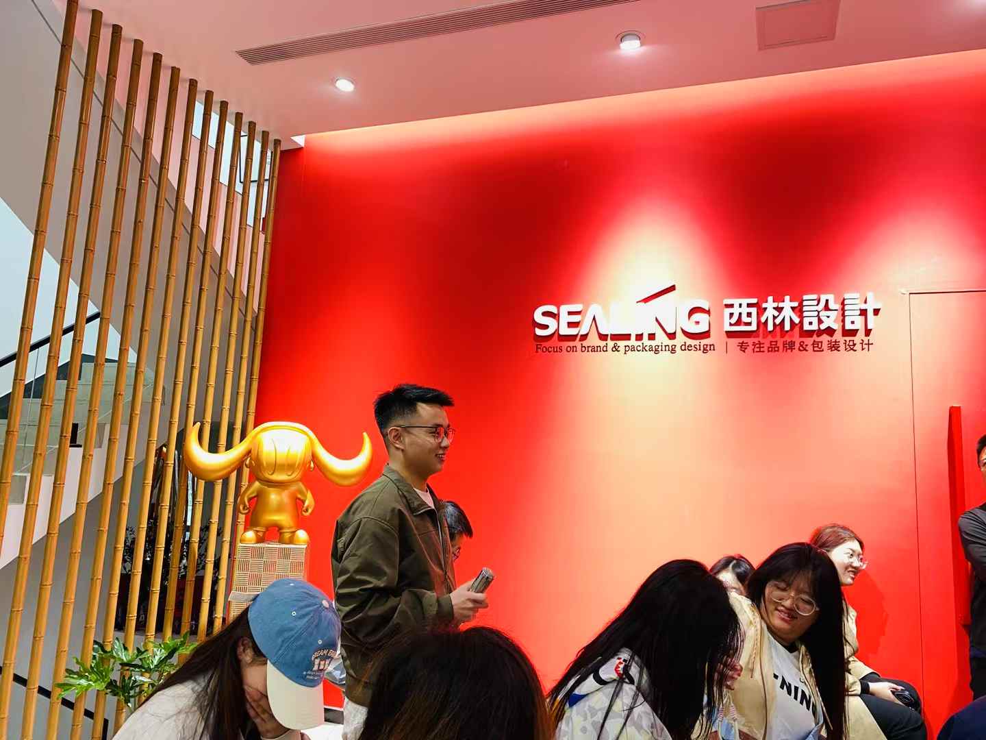 太原科技大學(xué)視覺傳達(dá)系40余名學(xué)子在北京完成的認(rèn)知升級之旅